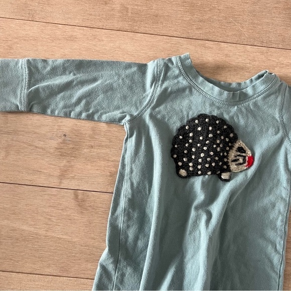 Red Egg and Ginger Infant Baby Hedgehog Pajama One Piece - Picture 1 of 4